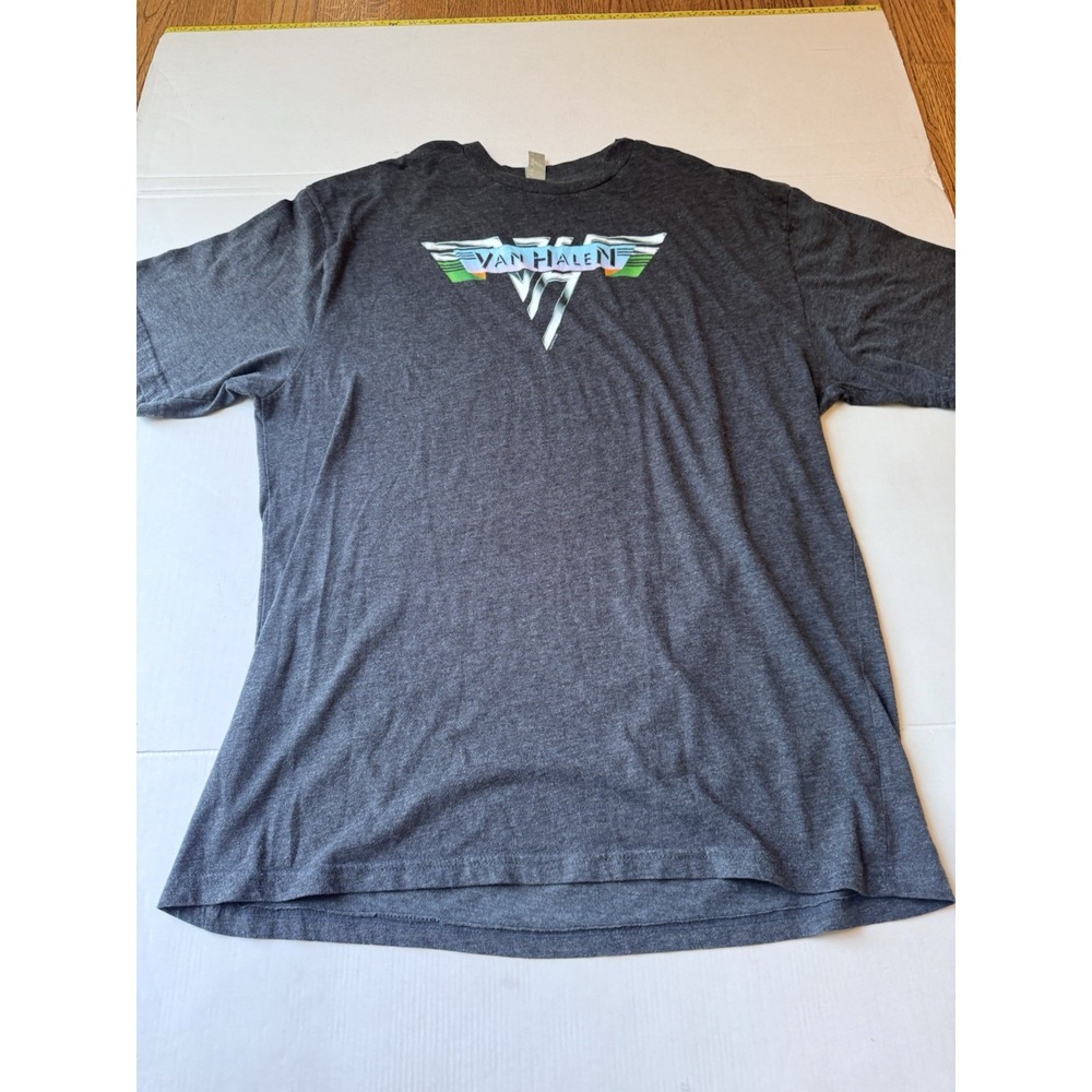 Van Halen Graphic Gray T-Shirt Short Sleeve Crew Neck Music Size Large